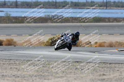 media/Nov-16-2025-Race Pace (Sun) [[8c5fa54630]]/Verified Riders/3-Turn 14 (1045am)/